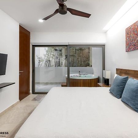 Trendy 1 Bedroom Apartment In Cruz Con Mar Brand New Building Playa del Carmen Luaran gambar