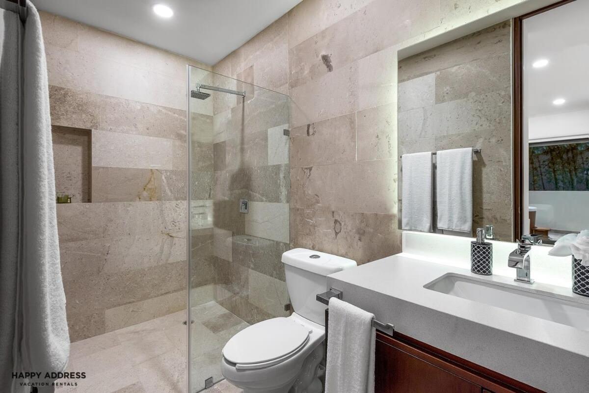 Trendy 1 Bedroom Apartment In Cruz Con Mar Brand New Building Playa del Carmen Luaran gambar